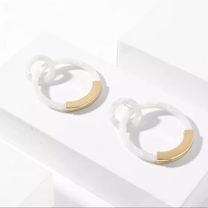 ⭐️{BOGO}⭐️ White Double Hoops Acrylic Earrings